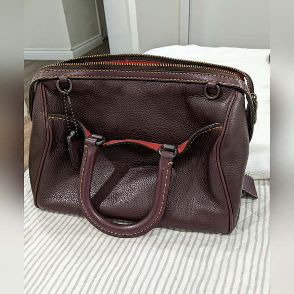 COACH Rogue 1941 Edition Oxblood - Picture 3 of 16